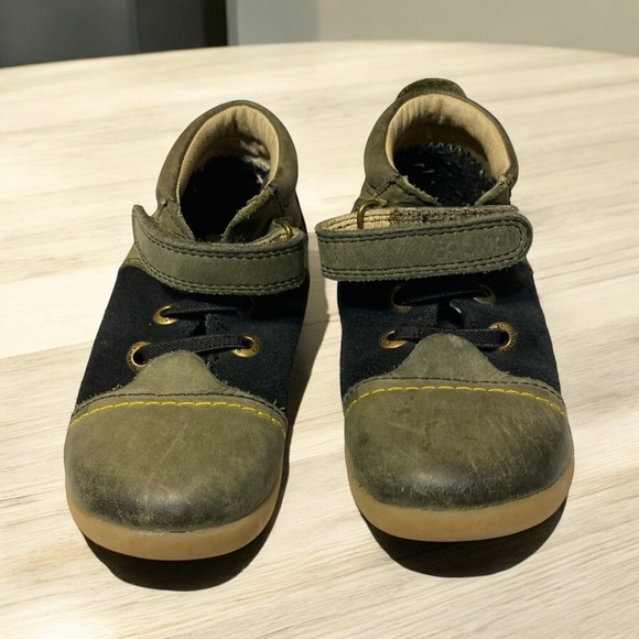 Bubux i-walk toddler shoes Green and Black soft flexible leather - Picture 1 of 6